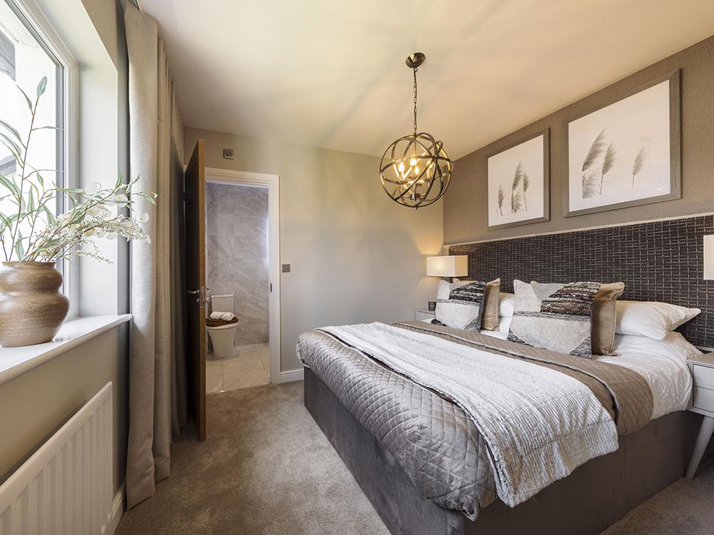 Second double bedroom with ensuite