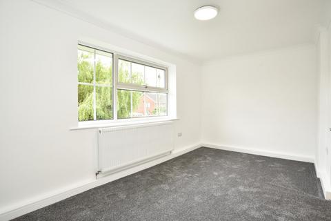 2 bedroom apartment to rent, Millfield Glade, Harrogate