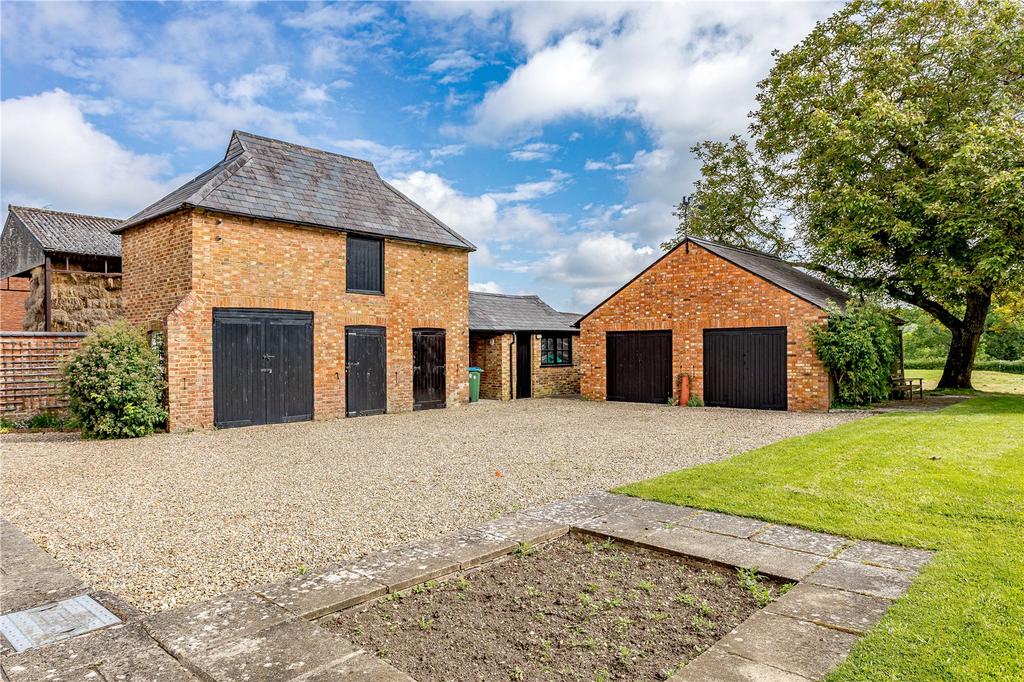 Coach House