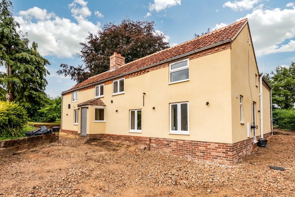 Great Dunham 4 bed detached house £575,000