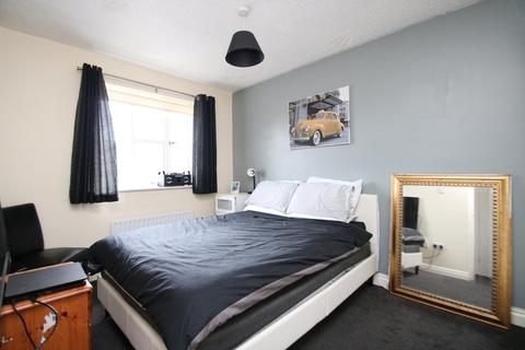 11 Copeland Close, Warton, Tamworth, B79 0JE