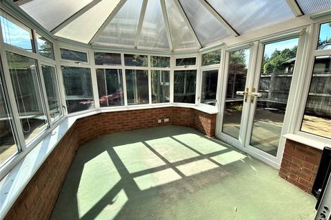 1 Arkle Close, Uttoxeter, ST14 8XH