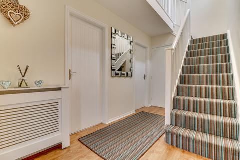 6 Dell Farm Close, Knowle, Solihull, B93 0JX