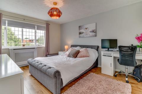 6 Dell Farm Close, Knowle, Solihull, B93 0JX