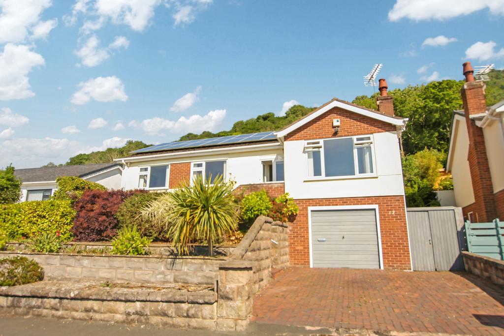 Orme View Drive, Prestatyn 3 bed detached bungalow £325,000