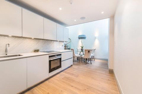 2 bedroom apartment to rent, Strand Chambers, Strand, WC2R