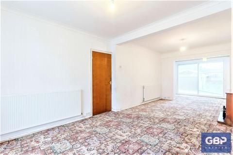 80 Amery Gardens, Romford, RM2 6RU