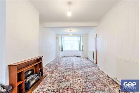 80 Amery Gardens, Romford, RM2 6RU