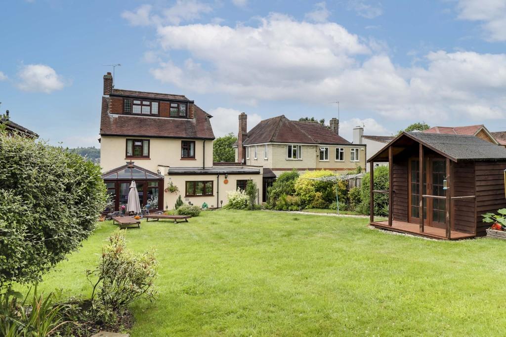 Little Widbury, Ware 4 bed detached house £950,000