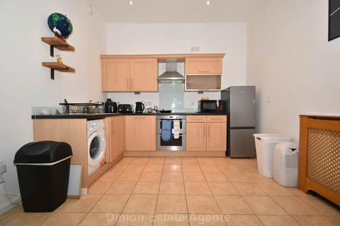 1 bedroom flat for sale, St Georges Walk, St Georges Barracks