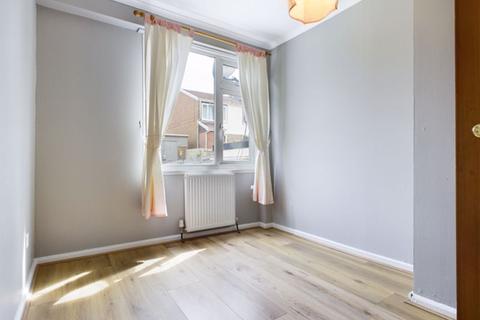 40 Bron Y Dre, Tregynwr, Carmarthen, SA31 2DX