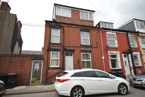 8 Barkly Parade, Beeston, Leeds, LS11 7HH