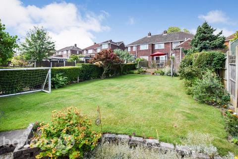 4 bedroom semi-detached house for sale, Bank Top Road, Herringthorpe