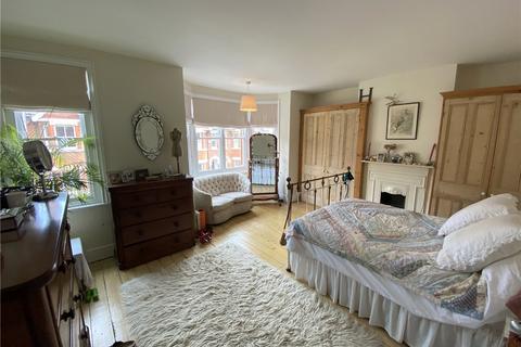 4 bedroom terraced house to rent, Fairfield Road, Winchester, Hampshire, SO22