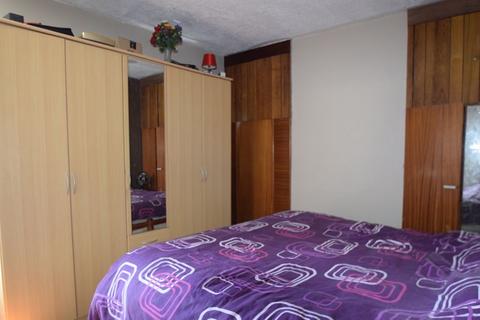 114 Bentley Lane, Walsall, WS2 8SR
