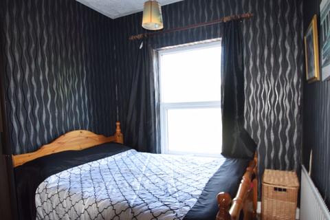 114 Bentley Lane, Walsall, WS2 8SR