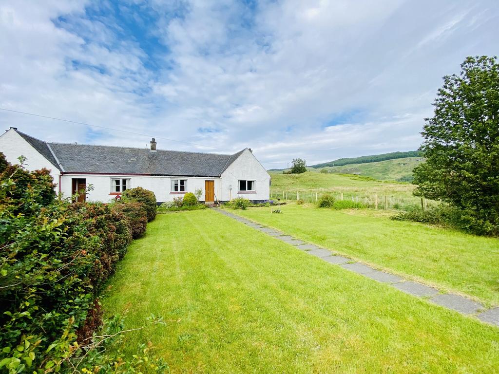 4 Feochan Cottages, Kilmore, Argyll 3 bed semidetached bungalow for