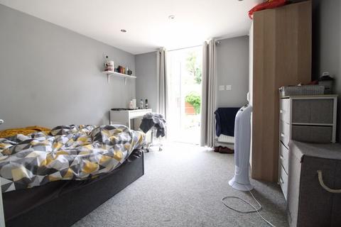6 Andover Close, Luton, LU4 9EQ