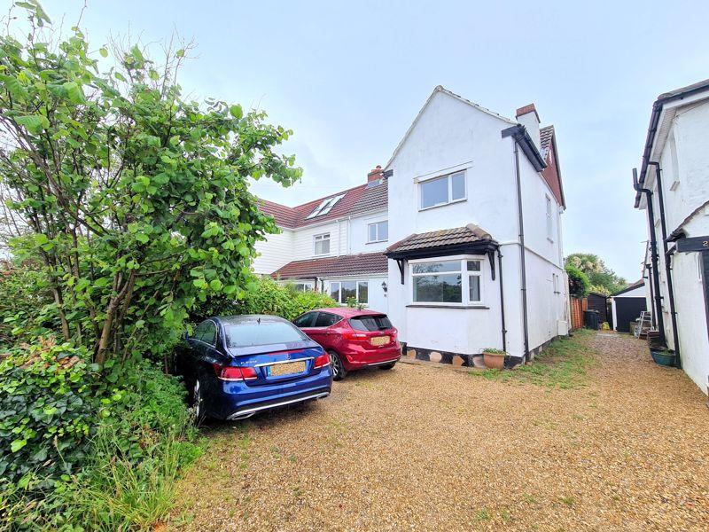 Portsmouth Road, LeeontheSolent, PO13 4 bed semidetached house £