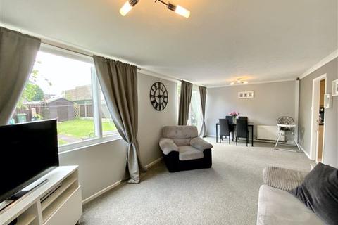 51 Badger Drive, Sheffield, S13 7TH