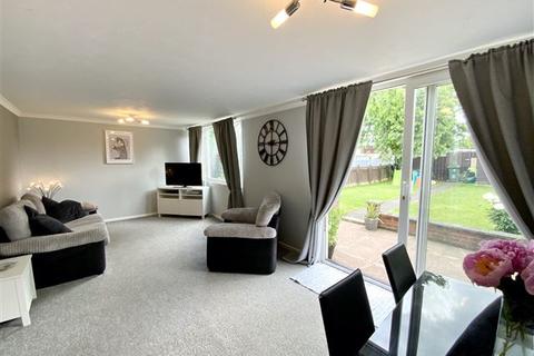 51 Badger Drive, Sheffield, S13 7TH