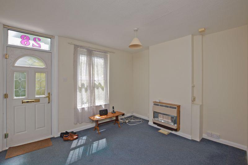 Ashfield Road, Salisbury 2 bed terraced house £200,000