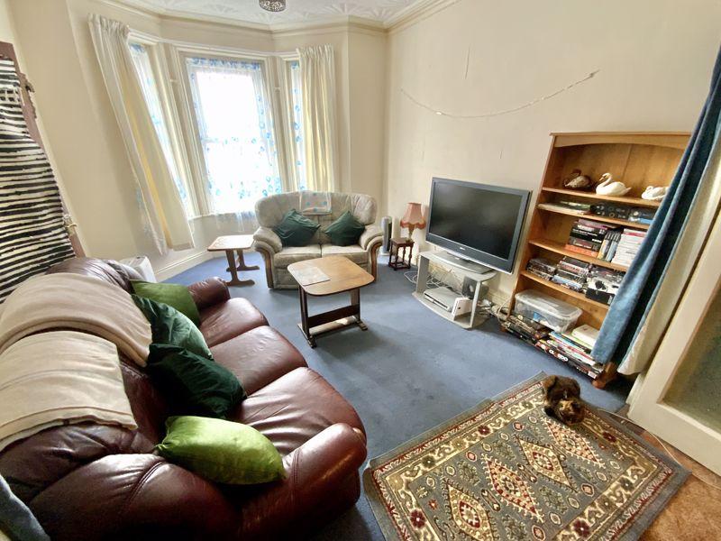 Rosebery Road, Pokesdown, Bournemouth 3 bed detached house £345,000