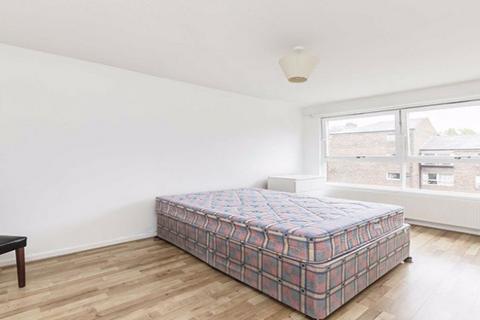 2 bedroom flat to rent, NW8