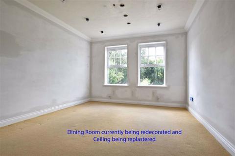 53 Cotswold Drive, Wellingborough, NN8 2JB