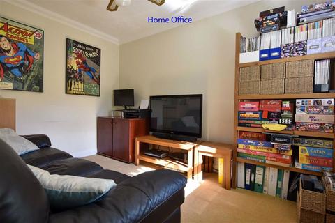 53 Cotswold Drive, Wellingborough, NN8 2JB