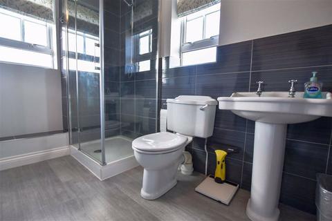 53 Cotswold Drive, Wellingborough, NN8 2JB