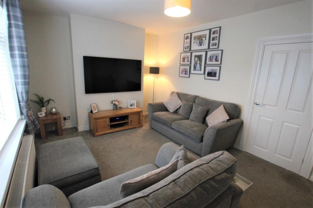 Simpson Road, West Auckland, Auckland 3 bed semidetached house