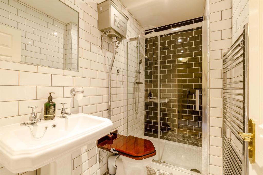 SF Shower Room