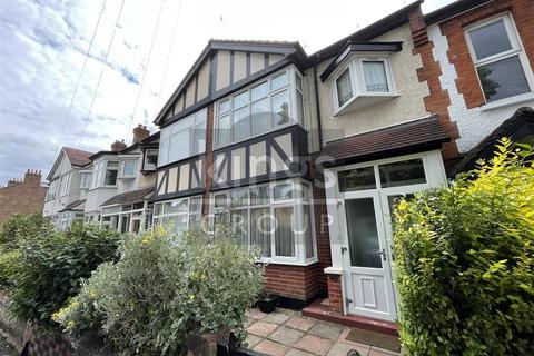 72 Ainslie Wood Road, London, E4 9BY