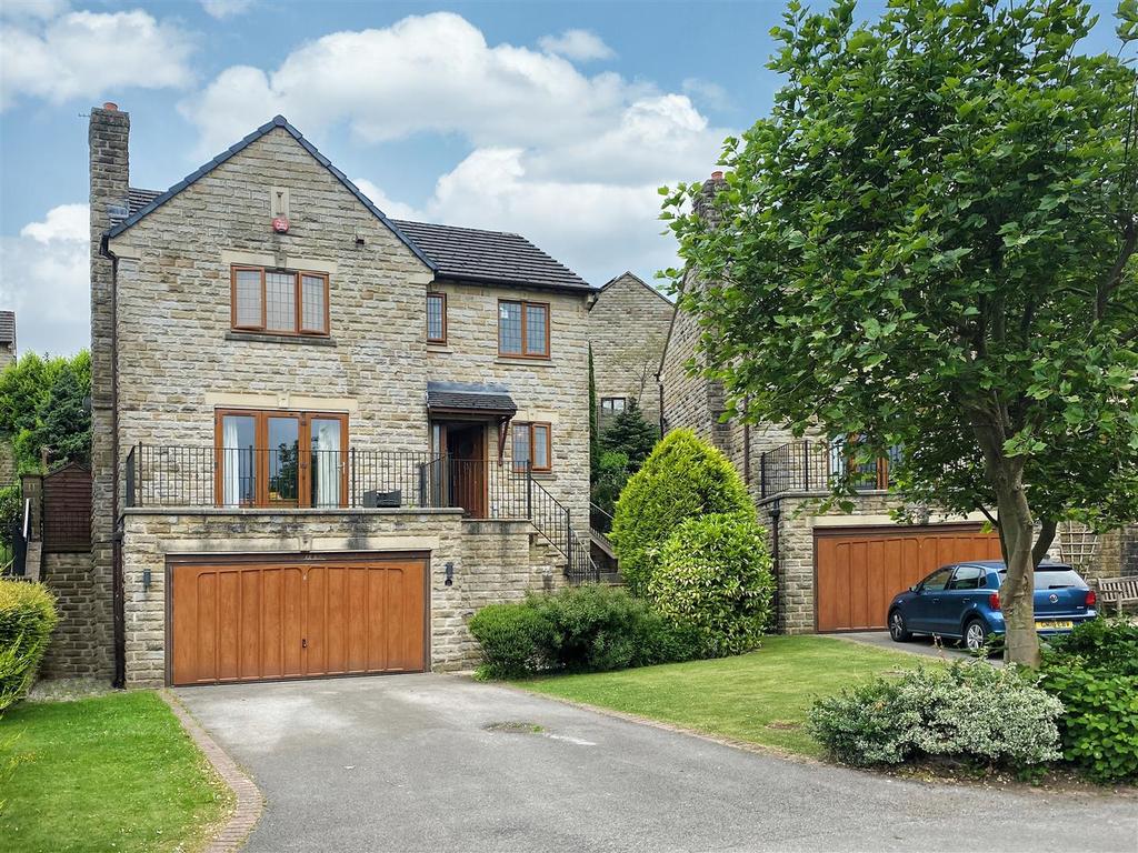 Harefield Park, Birkby, Huddersfield 4 bed detached house £435,000