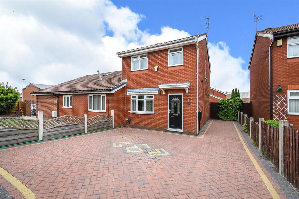 Rockcliffe Street, Blackburn 3 bed semidetached house £120,000