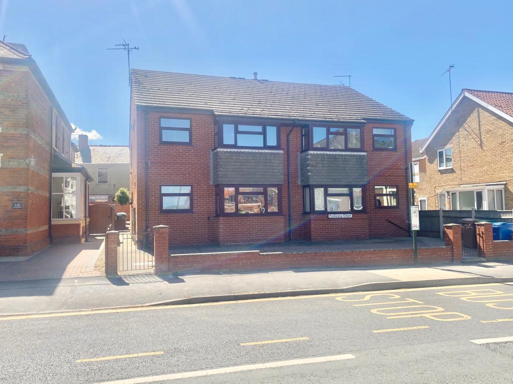 Pickering Court, Hornsea 2 bed apartment £115,000