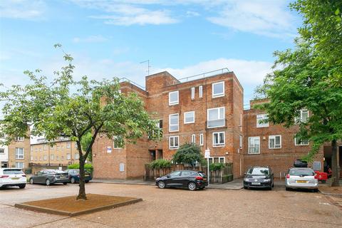 2 Lampern Square, London, E2 7AQ