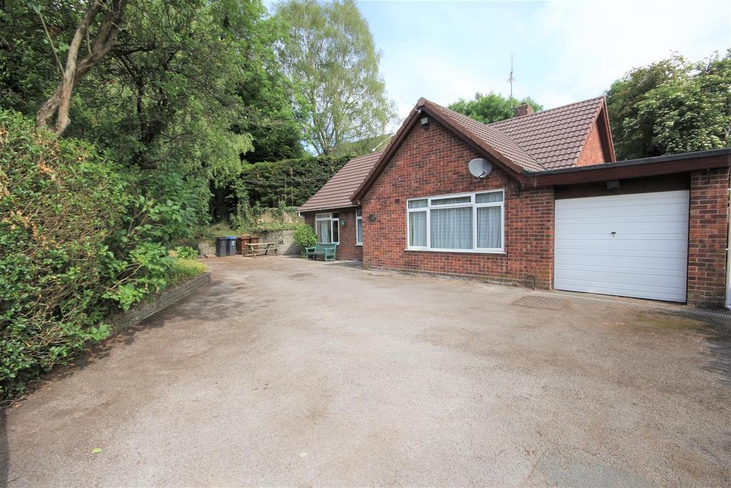 Draycott Road, Tean, 3 bed detached bungalow £325,000
