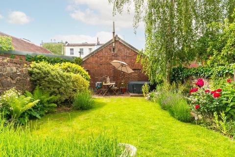 Flat 1, 13 Meridian Place, Bristol, BS8 1JG