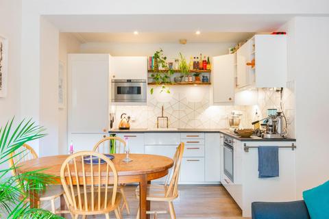 Flat 1, 13 Meridian Place, Bristol, BS8 1JG