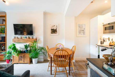 Flat 1, 13 Meridian Place, Bristol, BS8 1JG