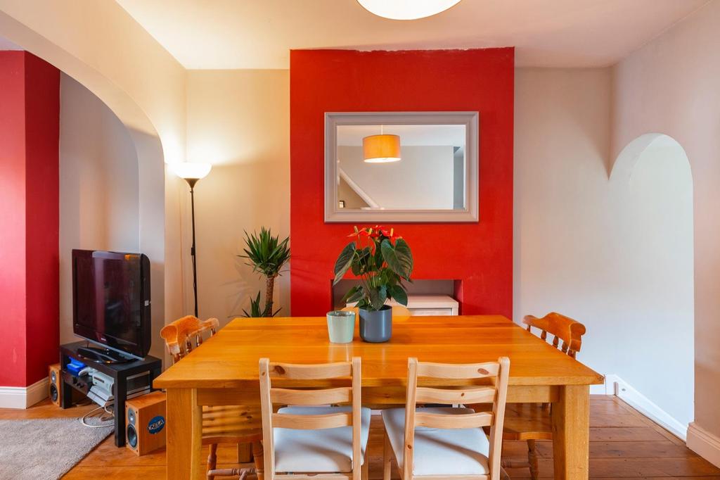 DAOREGDIRHGIH93 - Dining Room C.jpg