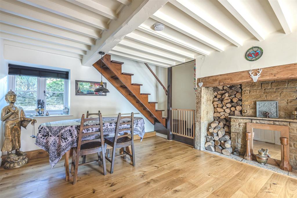 Chiselborough, StokeSubHamdon 3 bed detached house £400,000