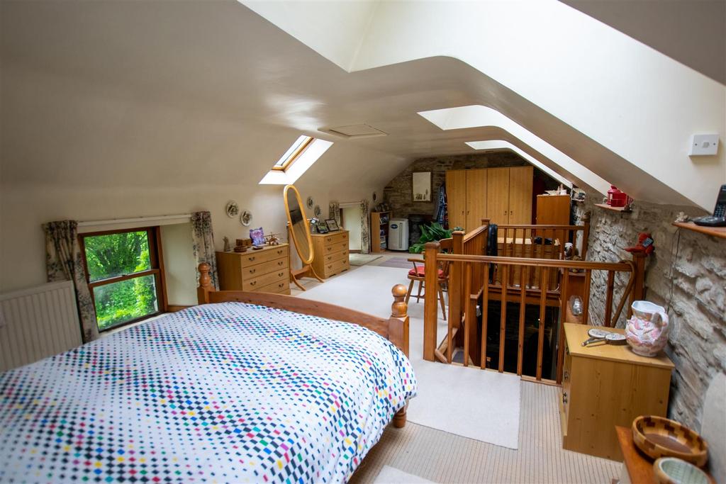 Master Bedroom 3