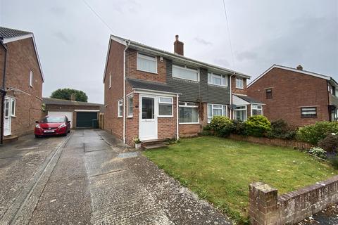 15 Castle View Road, Portchester, Fareham, PO16 9LA