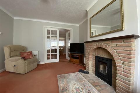 15 Castle View Road, Portchester, Fareham, PO16 9LA