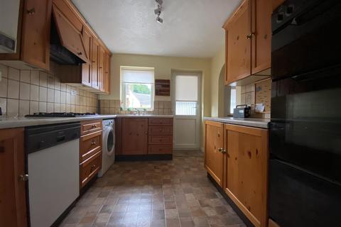 15 Castle View Road, Portchester, Fareham, PO16 9LA