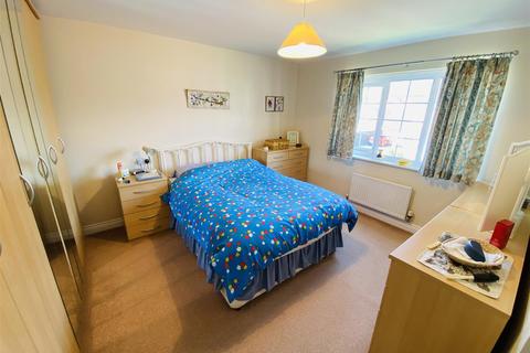 38 Abbots Mews, Selby, YO8 8RS