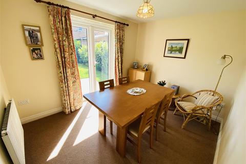 38 Abbots Mews, Selby, YO8 8RS